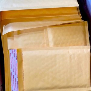 Mailing envelopes 300 count